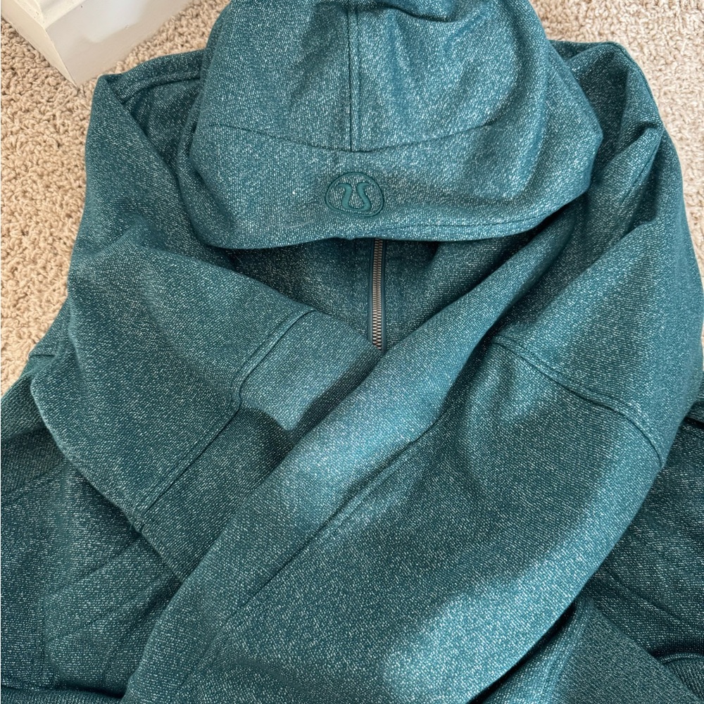 Lululemon 🍋 scuba